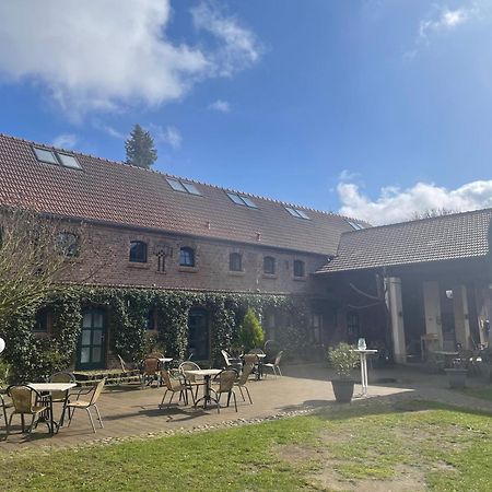 Pensionszimmer Im Fliederhof Michendorf Extérieur photo