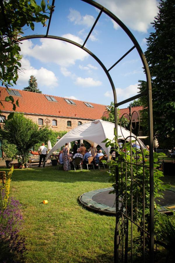 Pensionszimmer Im Fliederhof Michendorf Extérieur photo