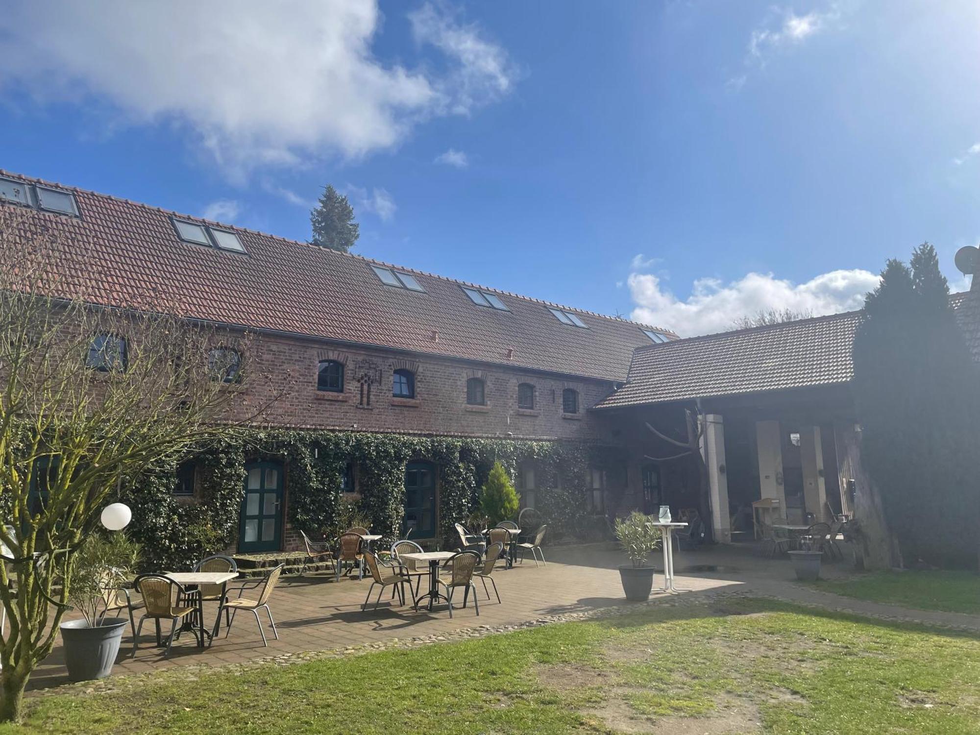 Pensionszimmer Im Fliederhof Michendorf Extérieur photo